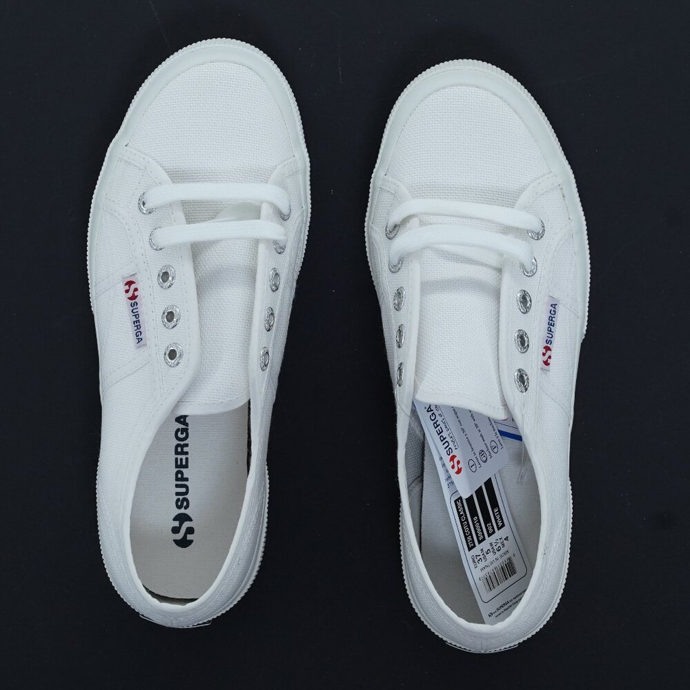 Superga Unisex 2750 Cotu Classic Sneaker